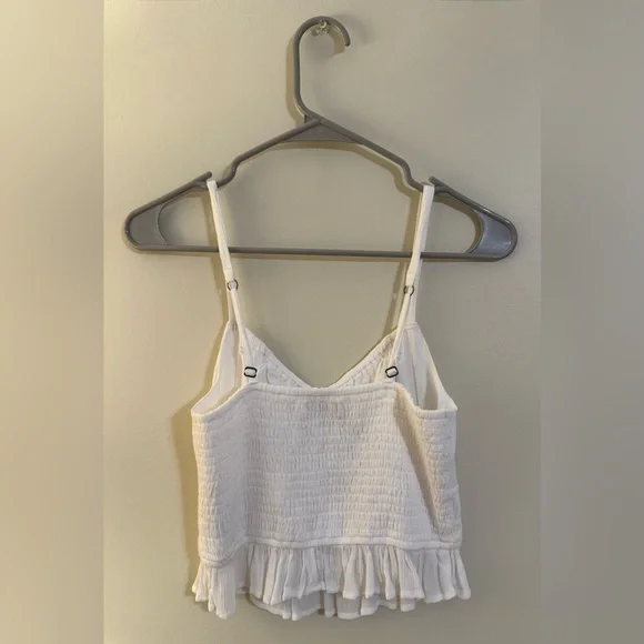 Hollister Ivory Top - Picture 2 of 3